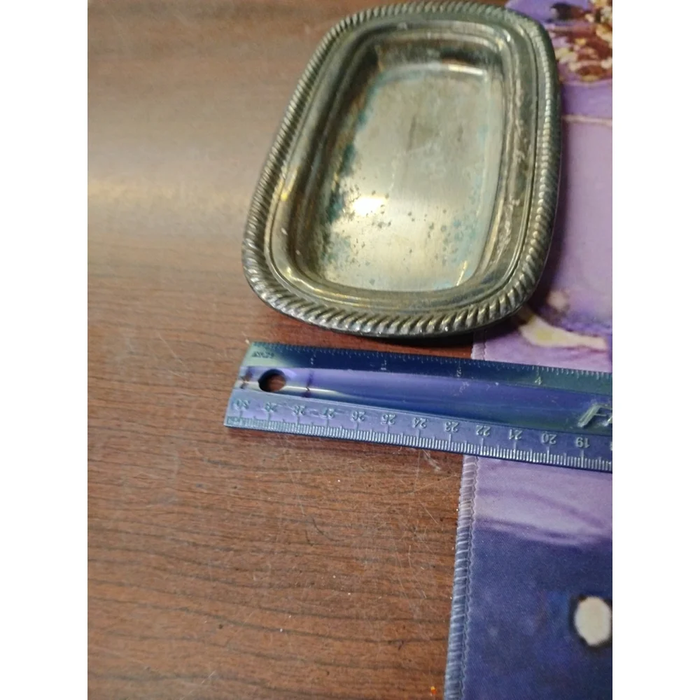 w.m.rogers mfg silverplate butter dish